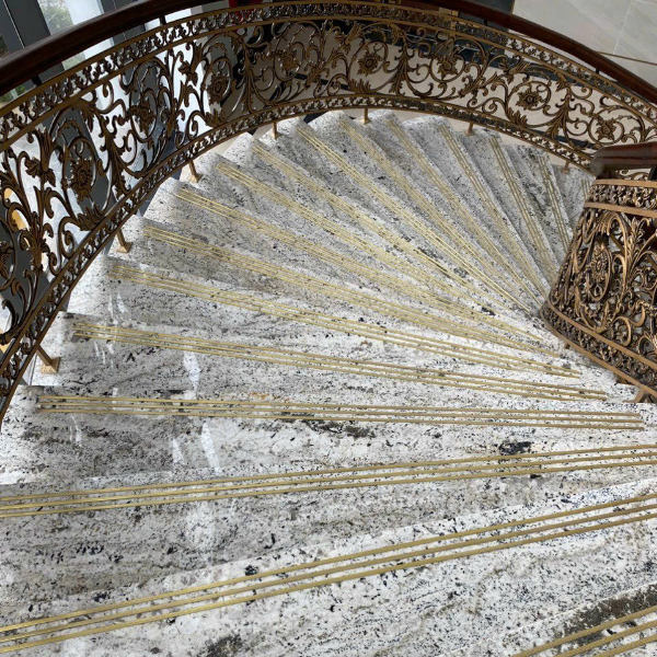 9 nguyên tắc phong thuỷ cầu thang cần nhớ để tránh ‘tán gia bại sản’